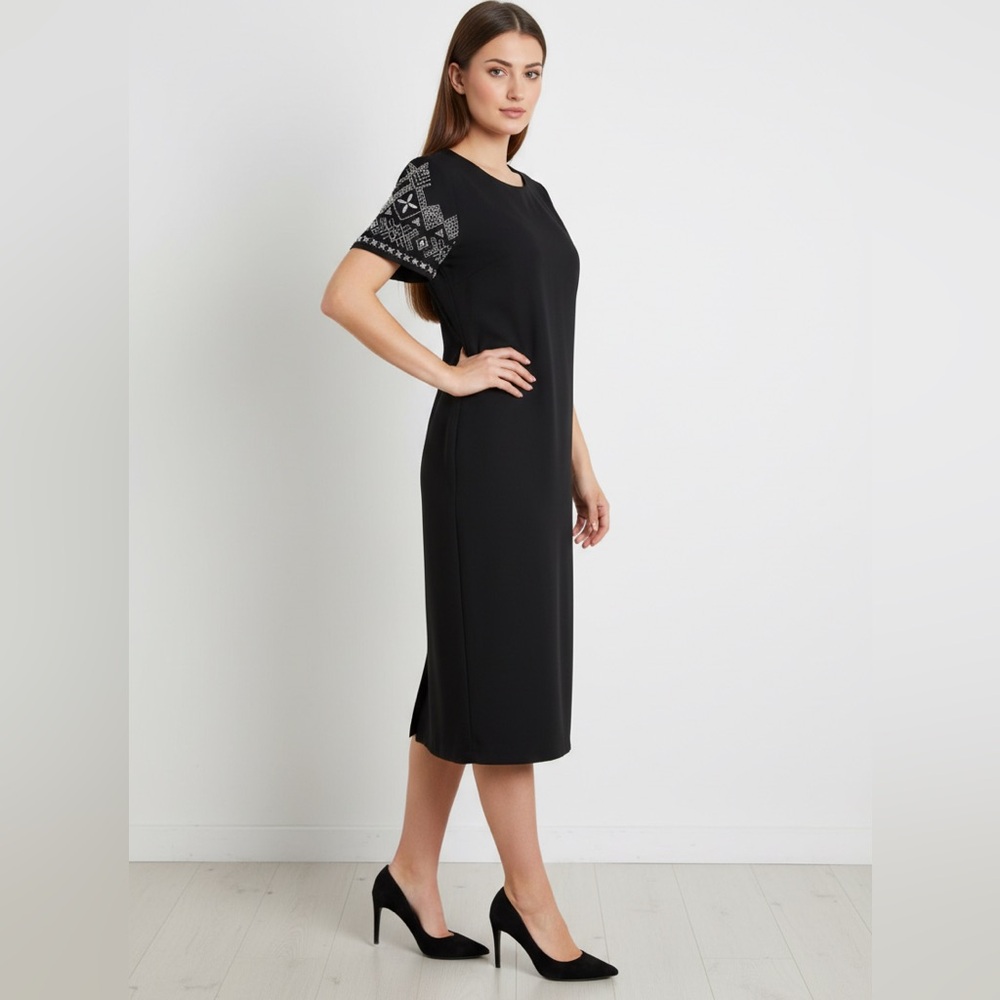 Liz Claiborne front slit dress w/ Silver beading.  Size: 10
